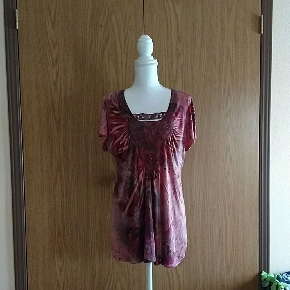 XL blouse with burnt orange/rose/black colors